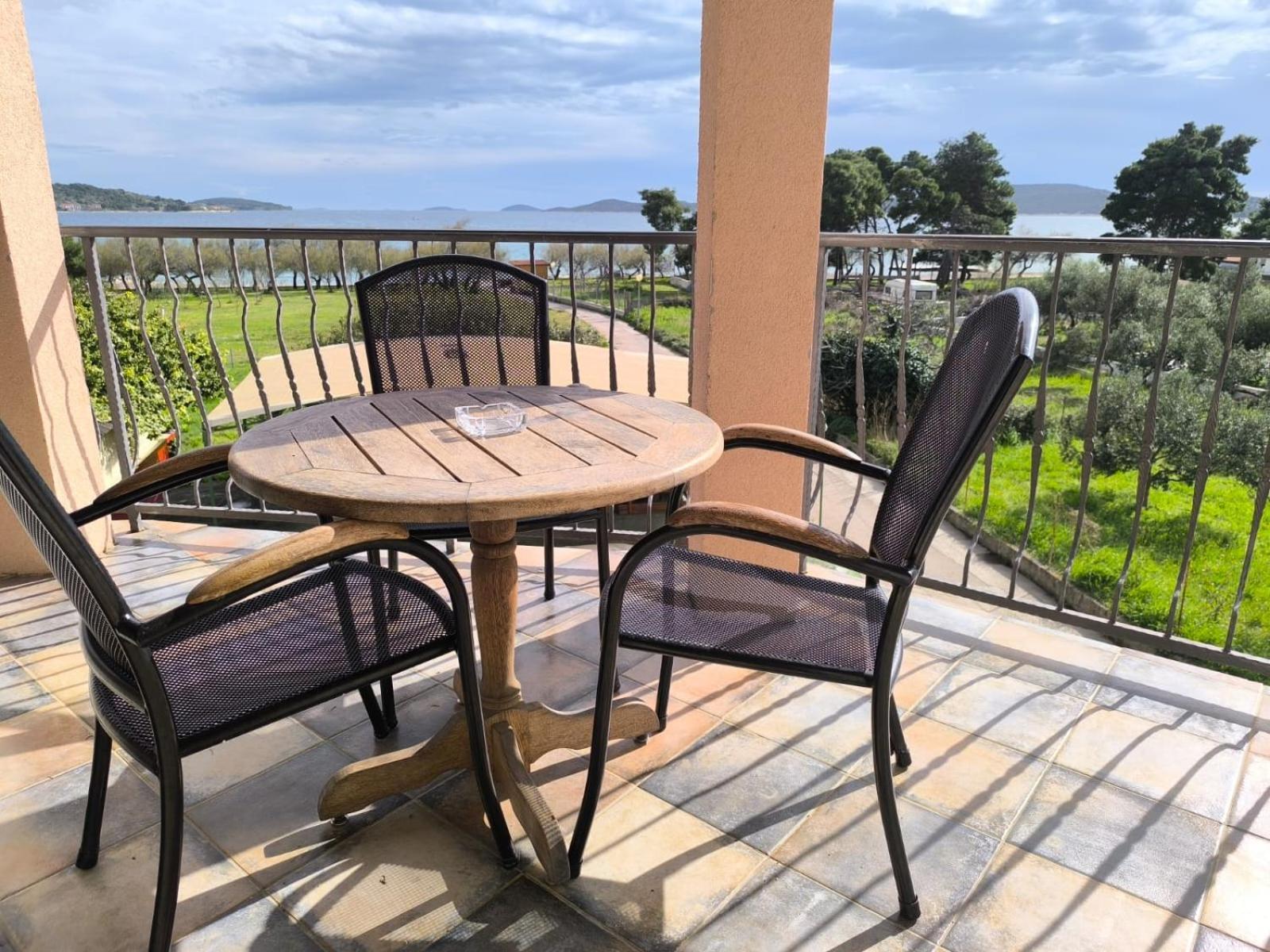 וודיצה Apartments Blanca מראה חיצוני תמונה